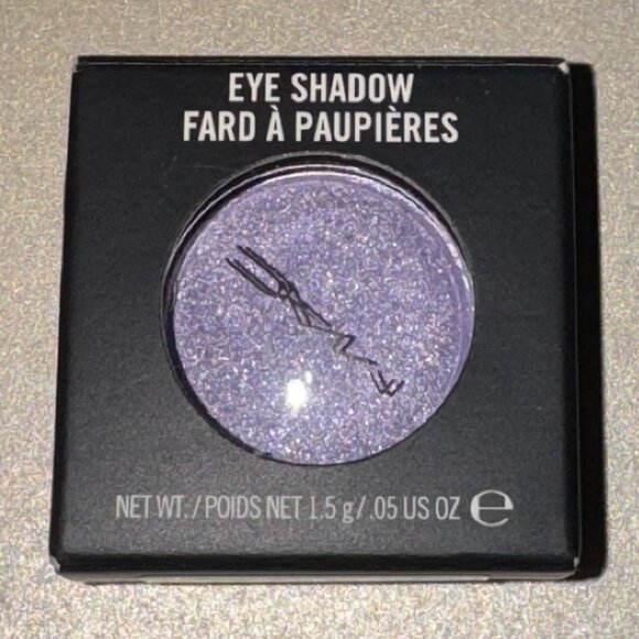 MAC Li' Lily Eyeshadow - Picture 3 of 4